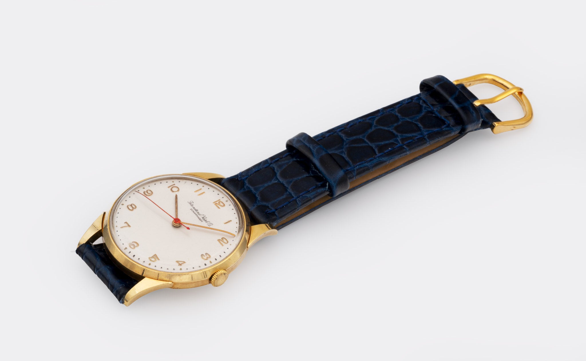 IWC | Jumbo Dresswatch | Flat Shape | 18K Solid Yellow Gold | Offwhite Dial | Red Center Second | 1950s