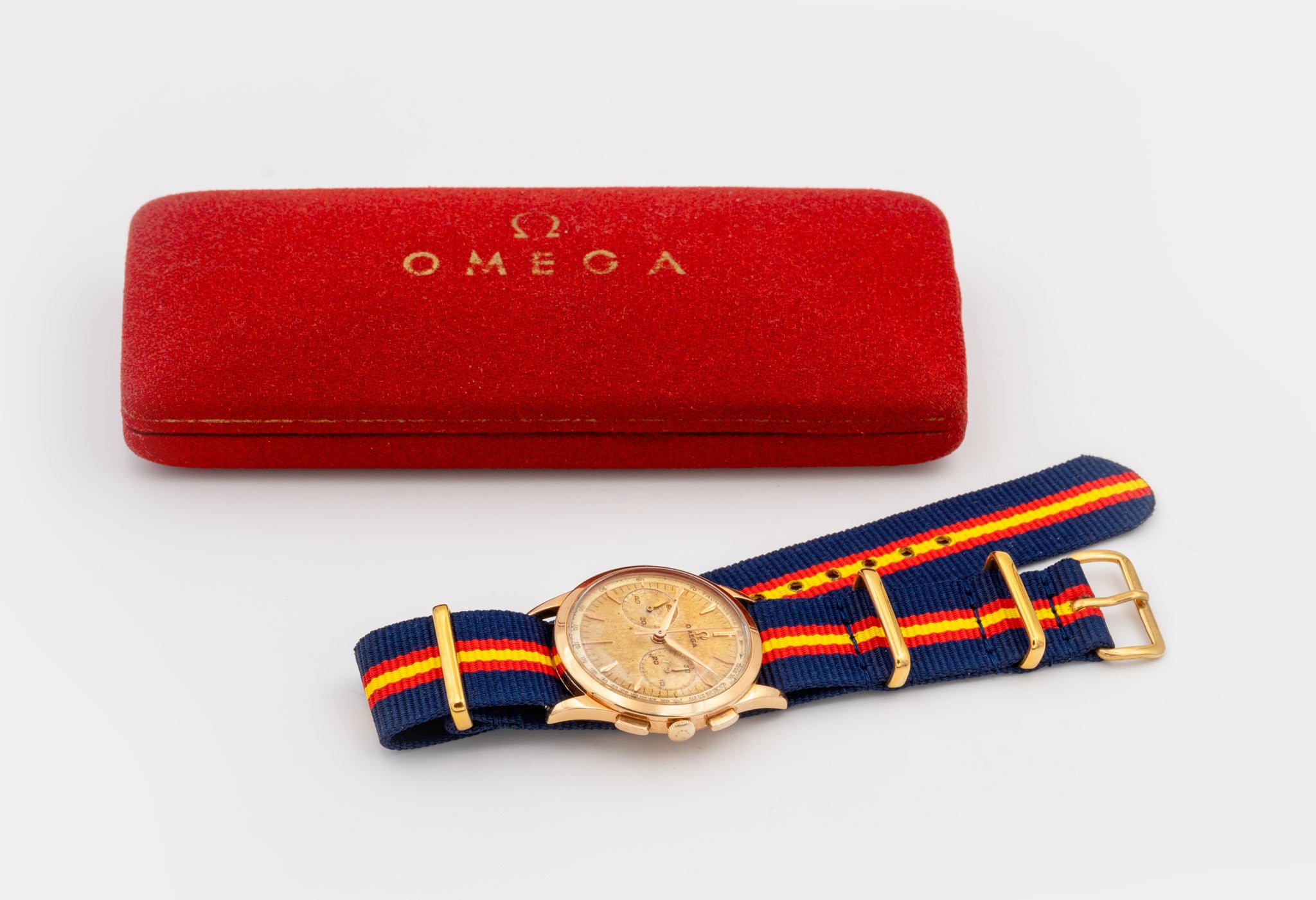 OMEGA | Jumbo Chronograph | 18K Solid Red Gold / Rosé | Cal. 320 | Ref. OT 2872 12 | 1950s