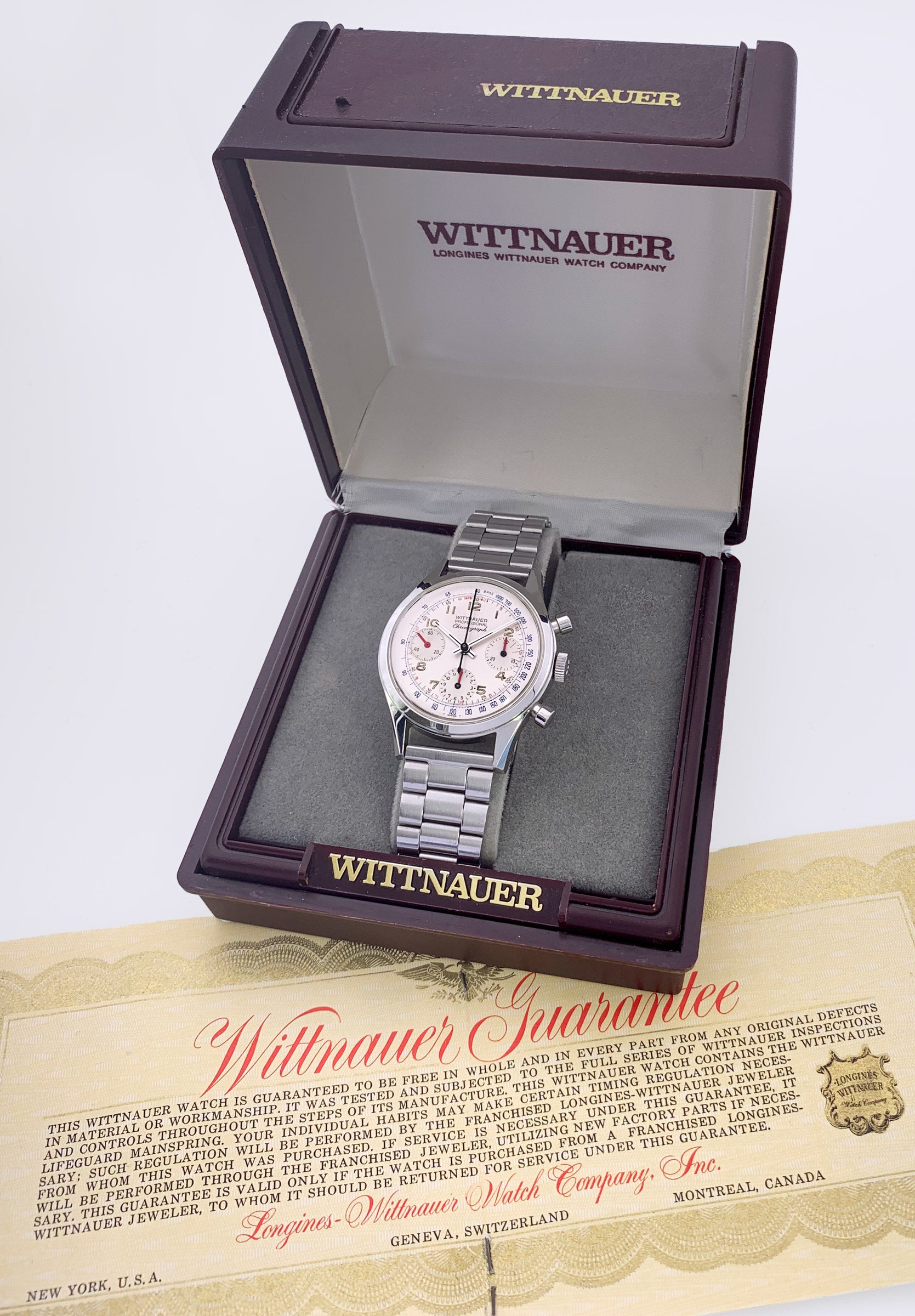 WITTNAUER | Chronograph | Black Second | Red Totalizers | Blue Outerscale | Ref. 235-T | 1960s